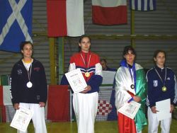 Seniorky matsogi do 58 kg : 1. Dlouh Radka, 2. Cross Julia (Skotsko), 3. Fogli Rachele (Itlie) a Chatzopulou Marina (ecko) 